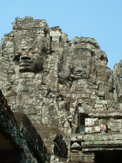 a picture called c angkor1 should be here...