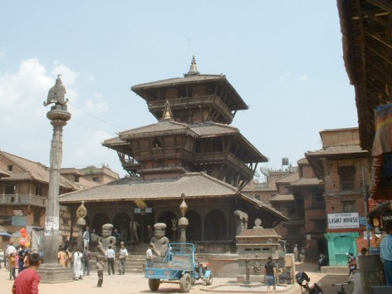 a picture called n baktapur2 should be here...