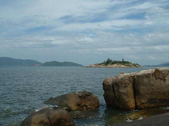 a picture called v nha trang1 should be here...